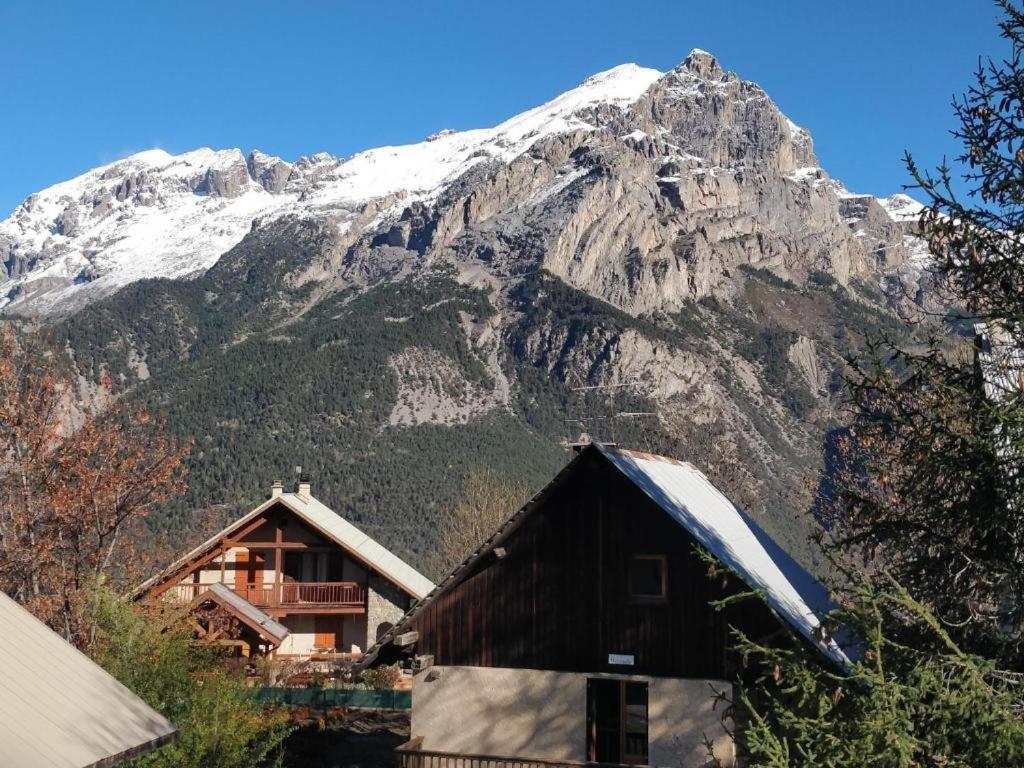 "La Batisse Des Pres" Apartman Puy-Saint-Vincent Kültér fotó