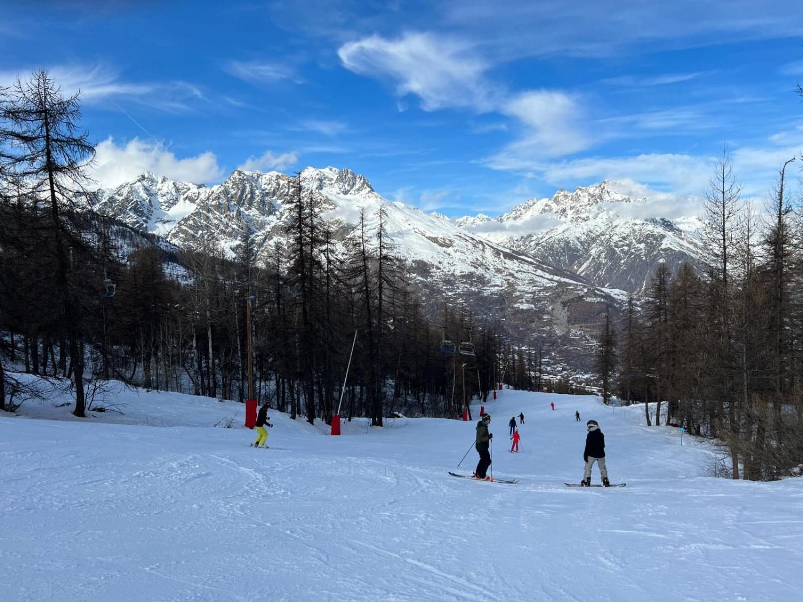 "La Batisse Des Pres" Apartman Puy-Saint-Vincent Kültér fotó